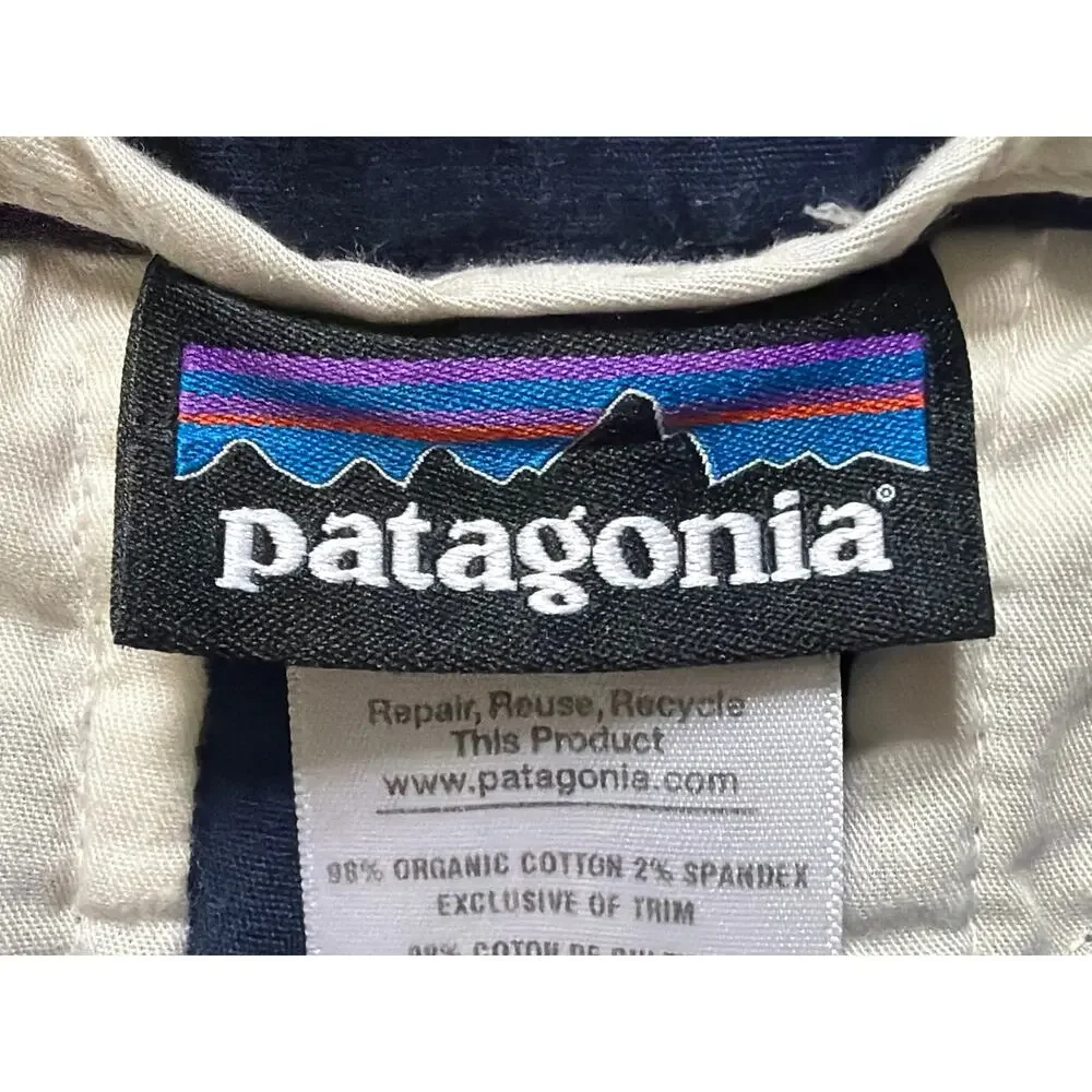 Patagonia Women's Size 6 Navy Blue Baggies Shorts - Lightweight & Durable